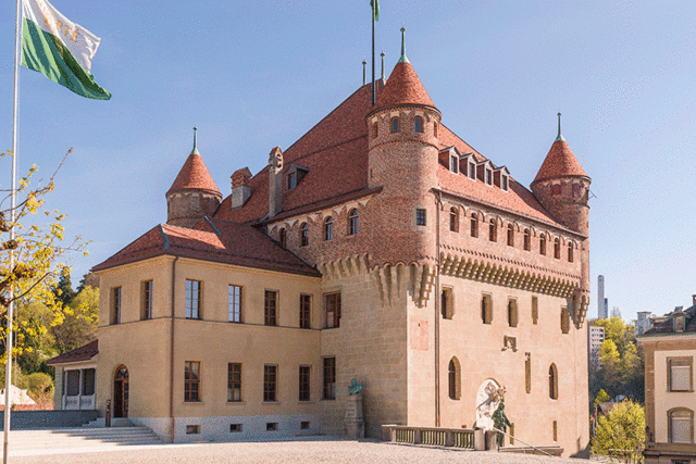 vue du château saint-maire à lausanne