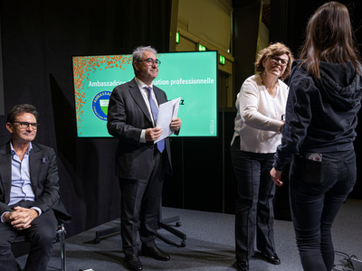 Les personnes sur scène à Beaulieu-Lausanne.