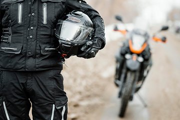 Illustration d'un équipement pour l'examen moto