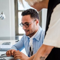 photo d'un employé de commerce