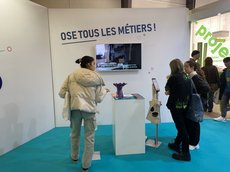 L'espace du Bureau de l'égalité au salon des métiers 2023