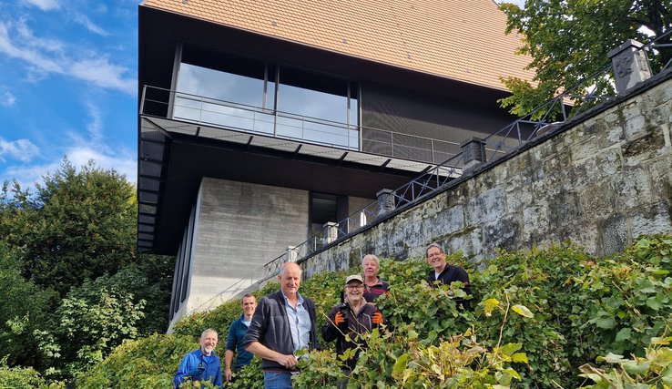 L'équipe au travail pour les vendanges 