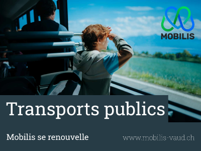 image campagne: un enfant regarde défiler la campagne à travers la vitre d'un bus.